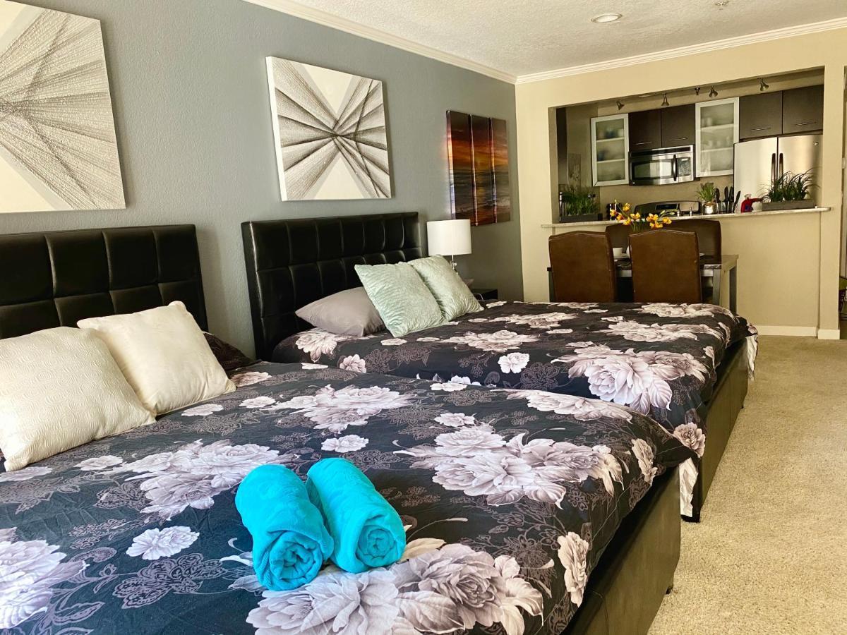 דירות לוס אנג'לס Holywood Hills !!! 2Bed Studio !!! מראה חיצוני תמונה